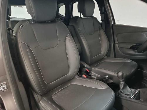 Imagen 15 de 15 de Renault Captur Intense 2.0 2021