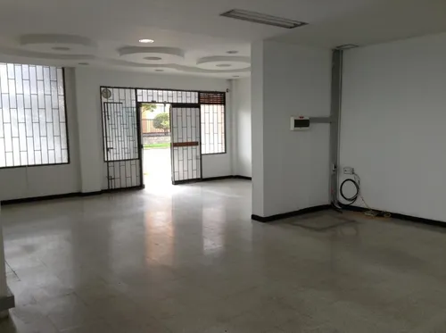 Oficina En Arriendo En Las Ferias. Cod A1038409