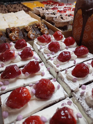 Mesa Dulce Completa Para 50 Personas