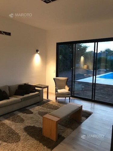 Imagen 3 de 30 de Casa En Venta En San Isidro Labrador - Maroto Propiedades