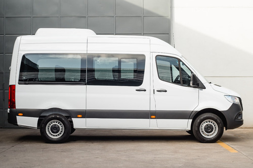 Mercedes-benz Sprinter Minibus 14+1 0km