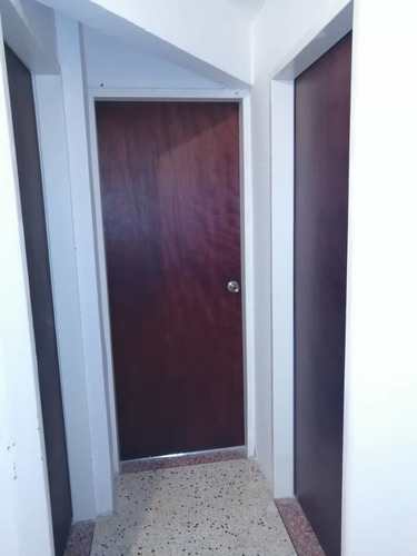 Imagen 7 de 11 de Apartamento En Urb. Bosque Alto 04128887550