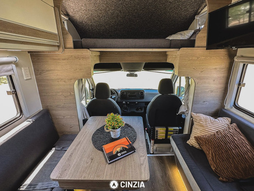 Alquiler De Motorhome Chasis Para 6 Personas