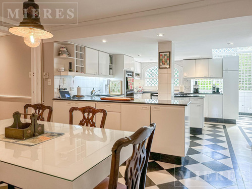 Casa En Venta Y Alquiler En Acas.-vias/libert.