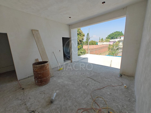 Casa En Venta En Col. Lazaro Cardenas Con 3 Recamaras