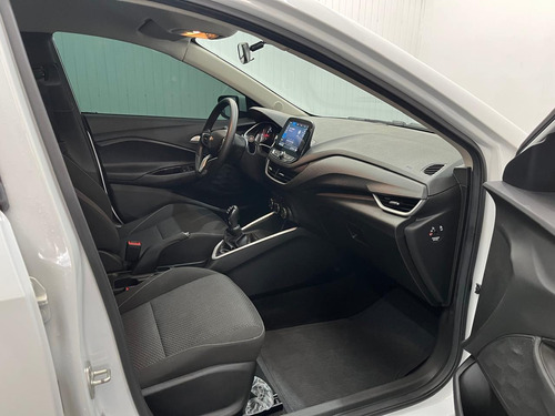 Chevrolet Onix plus 1.0 Lt 4p