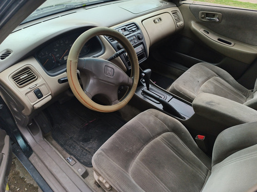 Honda Accord 2.4 Ex sedan L4 tela Mt automatico