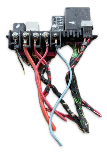 Cajas De Relay De Jetta 4 Modelo Vr6 (Usado)