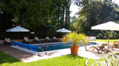 Imagen 2 de 27 de Casa En Punta Del Este Paya Mansa, 6 Dormitorios + Dep Y Piscina.