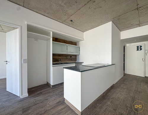 2 Amb · Suite · Toilete · Luminoso · 55m2