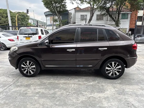 Renault Koleos DYNAMIQUE AT 2500CC 4X2