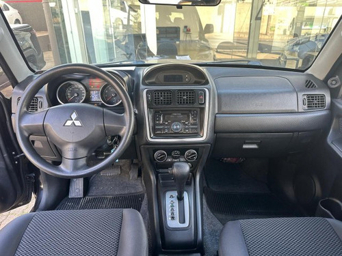 Mitsubishi Pajero TR4 Pajero TR4 2.0 4X4 16V 140CV FLEX 4P AUTOMÁTICO
