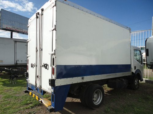 Imagen 8 de 14 de Nissan Cabstar 2009 Por Partes