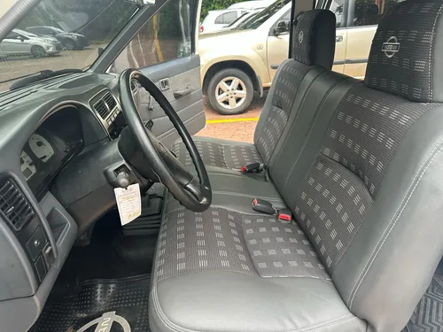 Nissan Frontier 2.4 Ax D22 4x2
