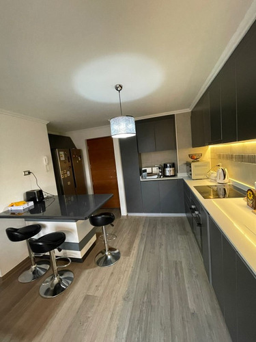 En Venta Departamento En Edificio Luminity