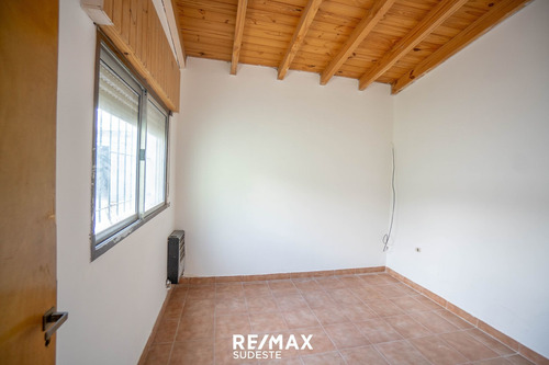 Imagen 17 de 20 de Venta Casa Mas Local Sobre Gran Lote Brcikman 1300