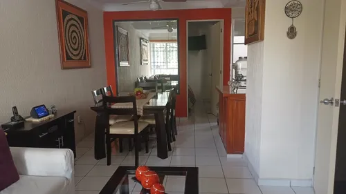 A Minutos De La Uvm Y Walmart Paraíso Casa En Conjunto Horiz
