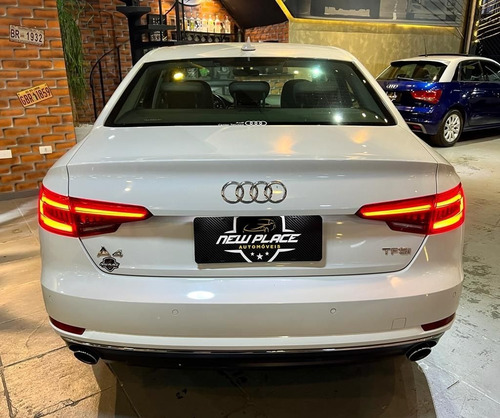 Imagem 6 de 17 de Audi A4