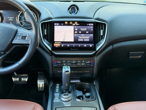 Maserati Ghibli 3.0 L At