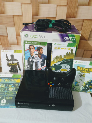 Xbox 360 Slim 4gb Liberado + Jogos Envio Rápido!! Matte Black (Recondicionado)