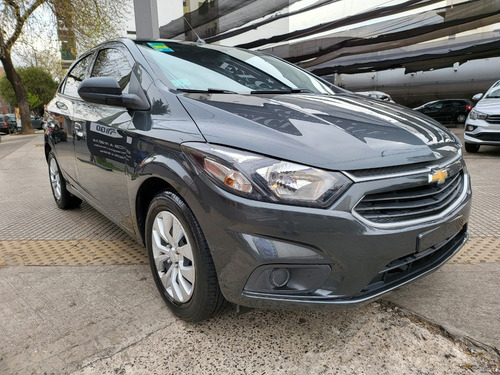 Imagen 3 de 25 de Chevrolet Onix 1.4 Lt Mt 2016 Gris Usado Nt