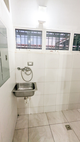 Imagen 7 de 8 de Alquiler Moderno Y Cómodo Apartamento Amoblado