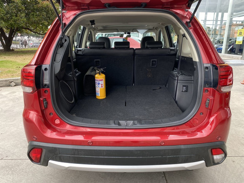 Mitsubishi Outlander At 2019 3000cc