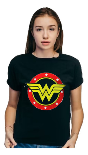 Remera Negra - Wonder Woman - Unisex - Manga Corta - Mujer
