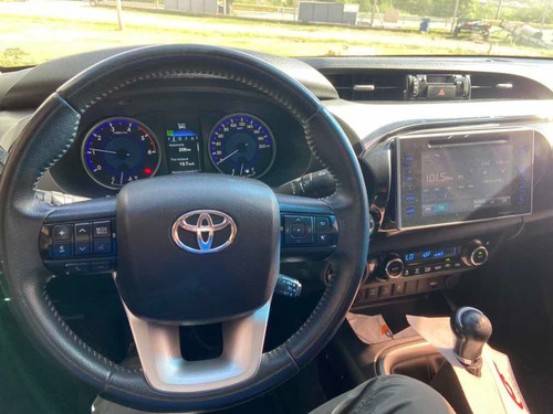 Toyota Hilux 2.8 Cd Srx 177cv 4x4 2018