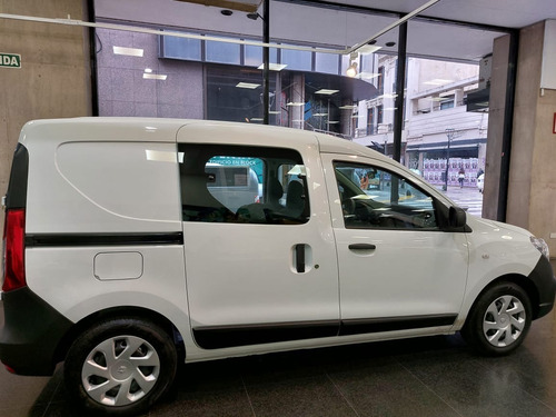 Imagen 14 de 25 de Renault Nueva Kangoo Plan 0km 2022 Confort Emotion 1.6 (spl)
