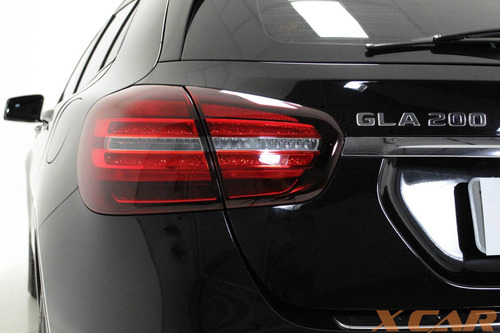 Mercedes-benz Gla 200 1.6 Cgi Flex Night 7g-dct