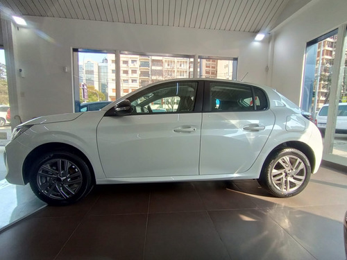 Peugeot 208 1.6 Allure