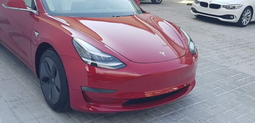 Imagen 5 de 8 de Tesla Model 3
