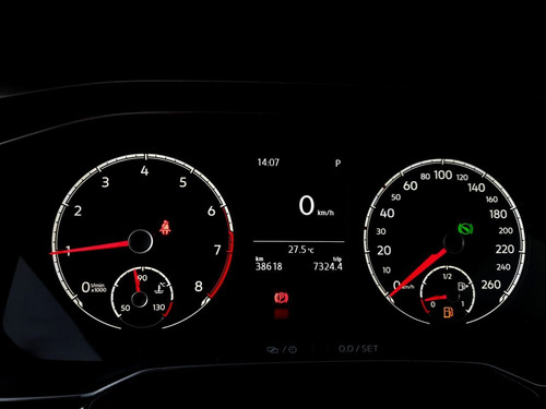 Imagem 10 de 14 de Volkswagen Polo 1.0 200 Tsi Highline (aut) (flex)