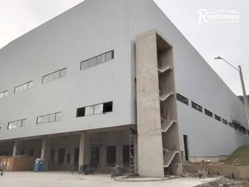 Bodega En Arriendo En La Tablaza. Cod A775110