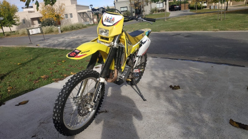 Imagen 4 de 10 de Suzuki Drz 400e