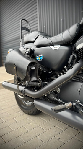 Harley Davidson Iron 883