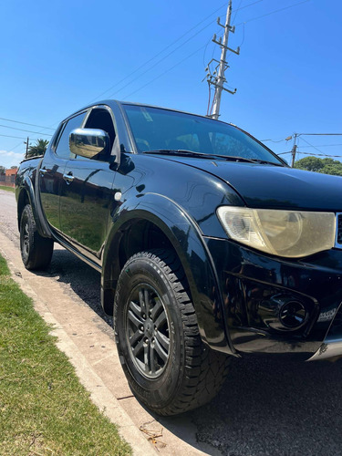 Mitsubishi L200 L200 3.5 Nafta V6