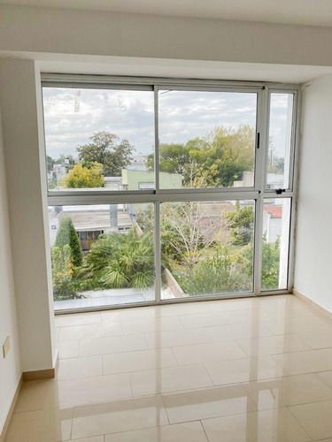 Imagen 15 de 20 de Departamento En Venta - La Plata