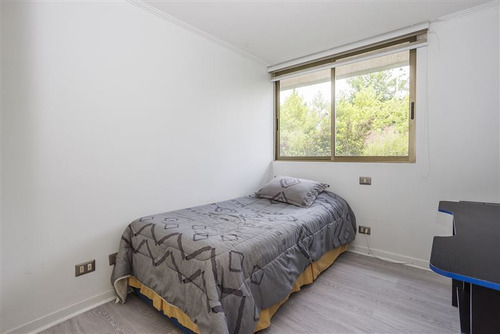 Departamento En Venta De 2 Dorm. En San Carlos De Apoquindo