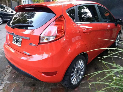 Ford Fiesta Kinetic Design 1.6 Design 120cv Titanium 2015