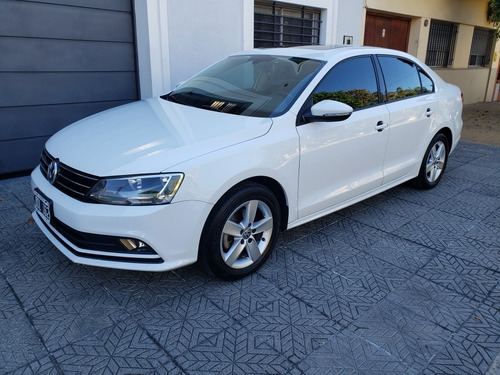 Volkswagen Vento 2.5 Advance Plus 170cv Tiptronic 2015