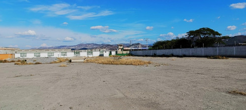 Terreno Comercial Industrial En Zona De Alto Crecimiento Económico En Quíbor, Edo. Lara