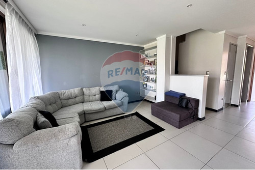 Moderna Y Luminosa Casa En Concón Desde Uf 10.390