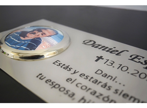 Placa Recordatoria Para Cementerio 25x15 + Foto + Florero.