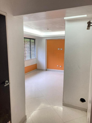 Imagen 5 de 15 de Se Vende Apartamento 67m2 2h/2b/2pe Miravila