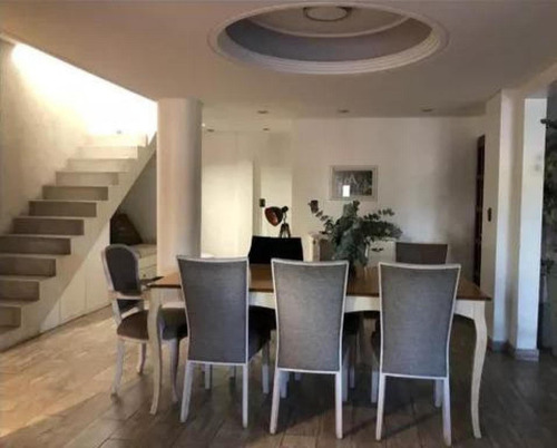 Ph En Venta - 4 Dormitorios 2 Baños - Cochera - 130mts2 - La Matanza