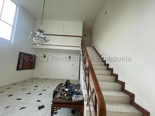 Imagen 3 de 21 de Casa A Re-modelar En Venta Prados Del Este Simon Gonzalez Mls #23-22197