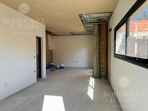 Casa A Estrenar En La Bota Benavidez