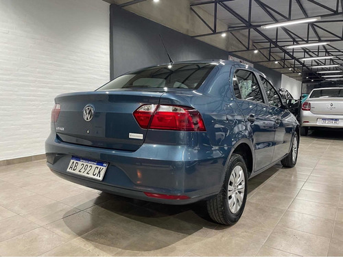Imagen 2 de 10 de Volkswagen Voyage 1.6 Trenline 101cv 2017